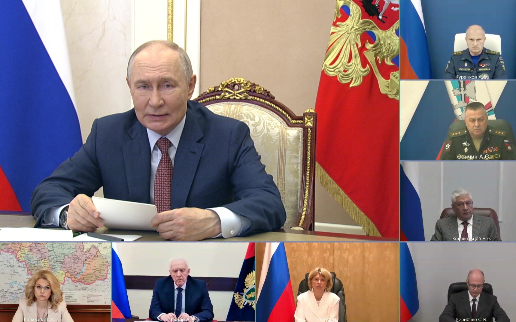 Путин обсудил планы по улучшению качества жизни в Донбассе и Новороссии.