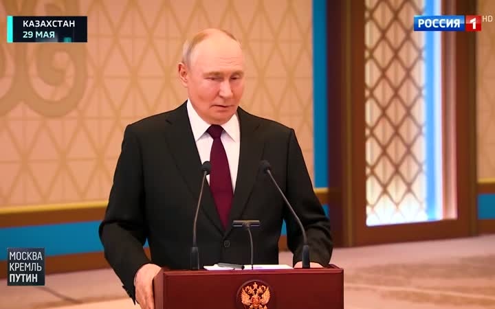 Шредер предложен для переговоров с учётом российских интересов.