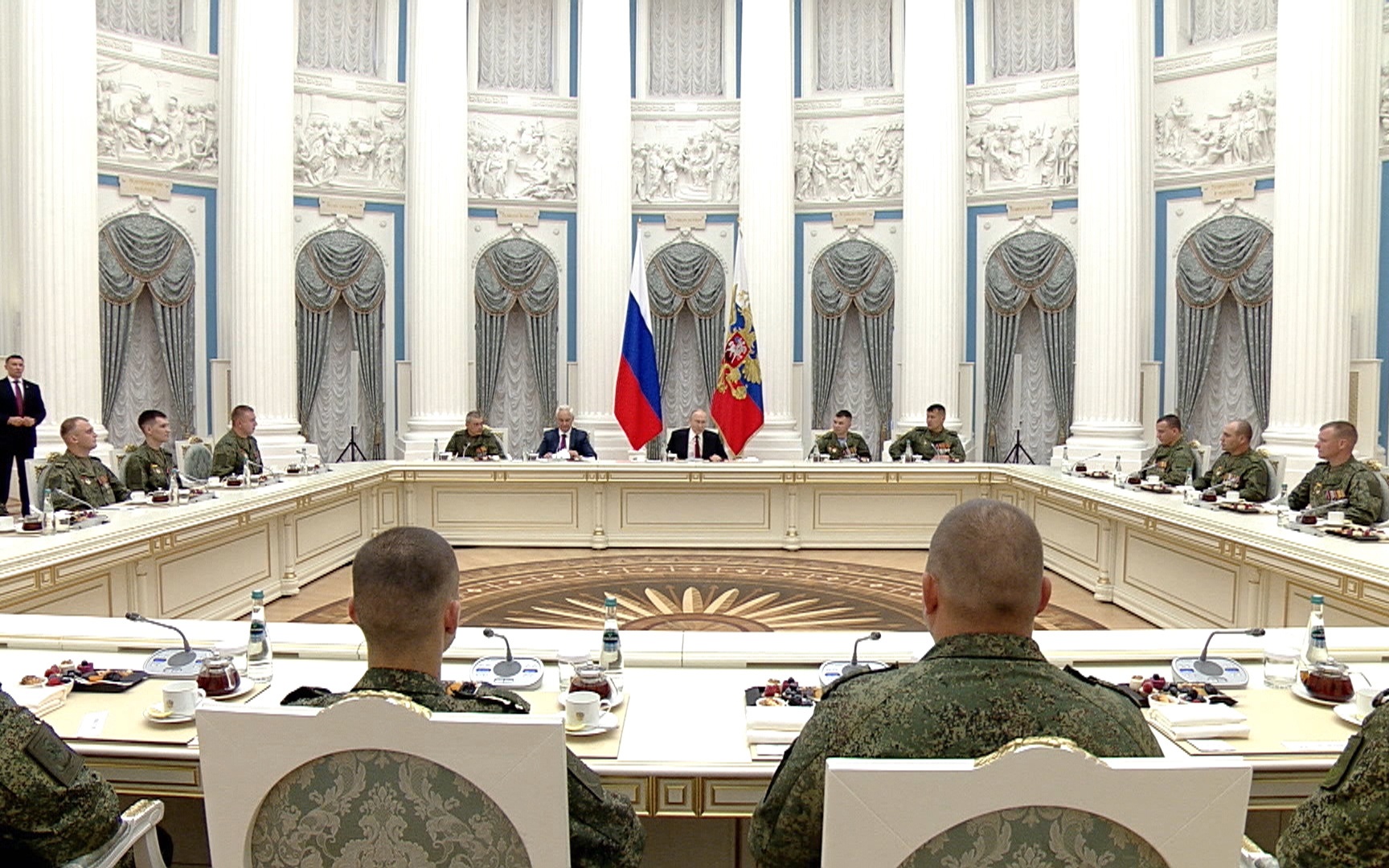 Встреча президента с штурмовиками и курс на технологический суверенитет