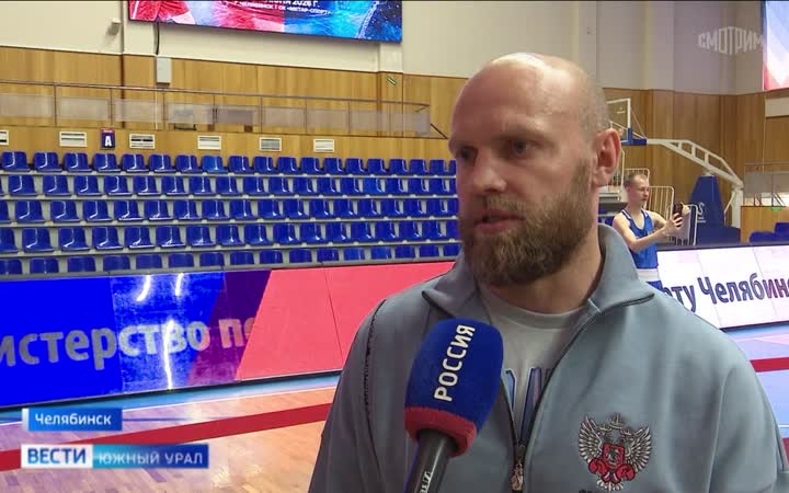 Боксеры из Челябинской области борются за путевки на чемпионат России
