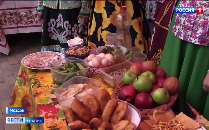 Гастрофестиваль "Вкусы России" провели в Моздоке национально-культурные общества