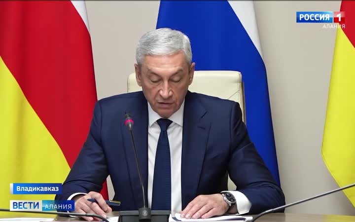 Заседание правительства: развитие культуры, кадровая обеспеченность предприятий АПК, программа "Активное долголетие"