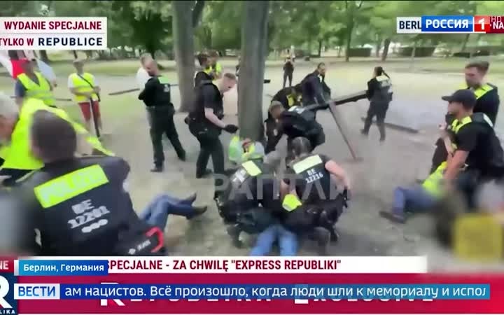 В Чехии танки "Леопард" прошли по улицам Праги, а в Германии произошел конфликт с польскими активистами