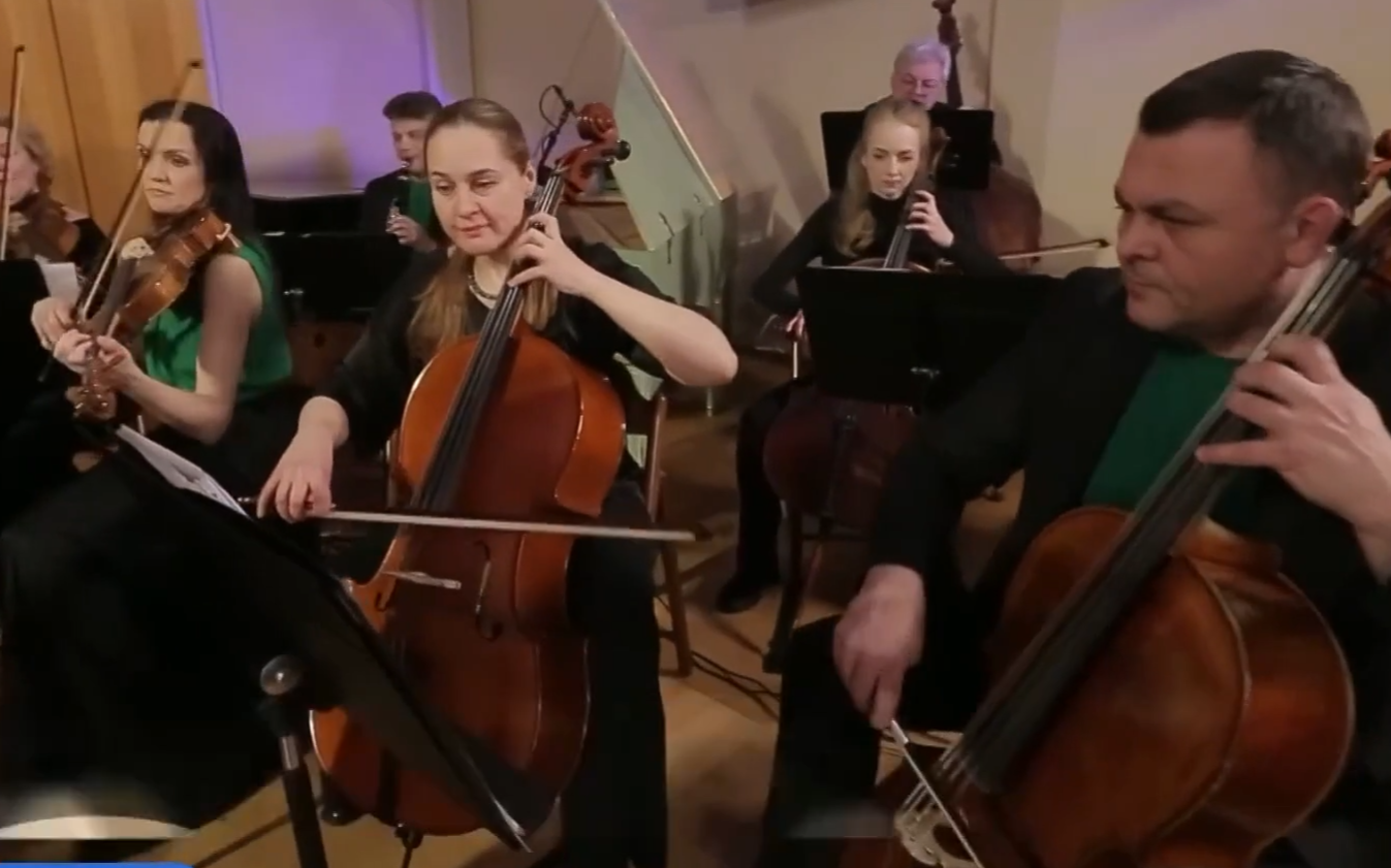 Камерный оркестр "Collegium Musicum" , Александр Барклянский. Концерт для скрипки и струнного оркестра ля мажор «Лягушки», 1-я часть , музыка - Георг Филипп Телеман