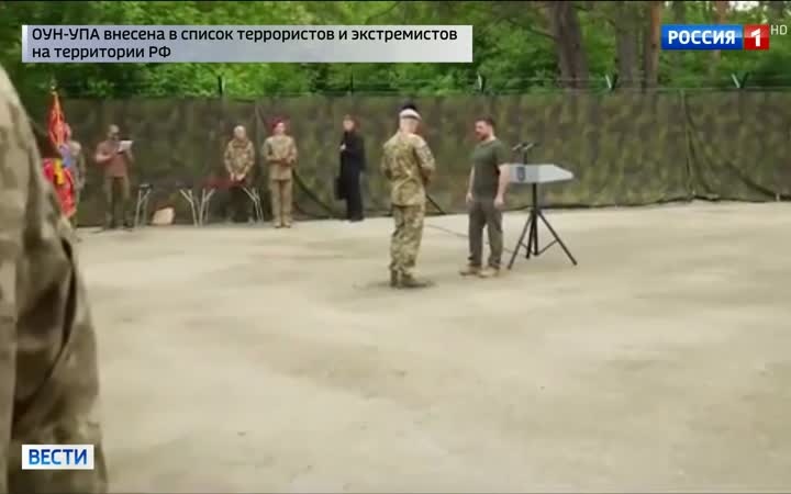 Польша лишает Зеленского ордена "Белый Орел" из-за героизации сподвижников Гитлера на Украине