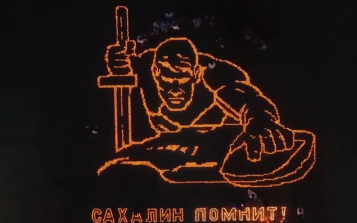 Память о Великой Победе: Вечный огонь зажигают по всему миру
