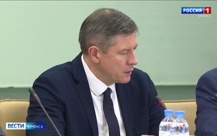 Врио губернатора Егор Ковальчук принял участие в заседании Общественной палаты