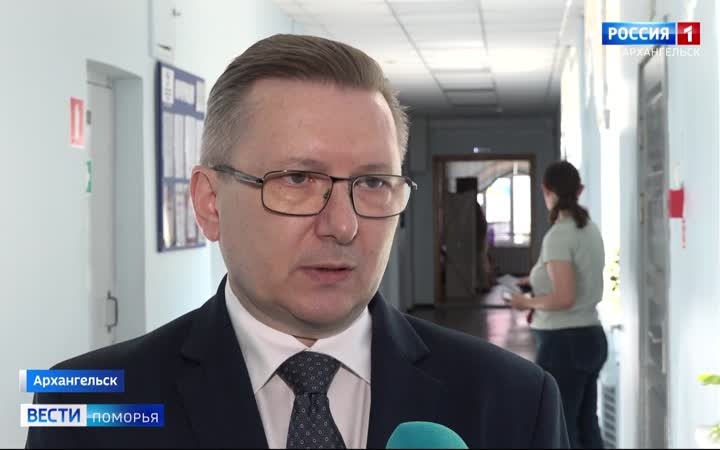 Студенты-медики получили дипломы