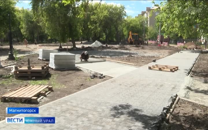 Вместо старых деревьев в Магнитогорске высадят ясени, клены и каштаны