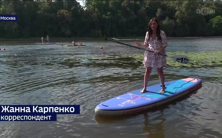 Аварийный фарватер: в столичном Серебряном Бору арендные катера переворачивают лодки и сапборды