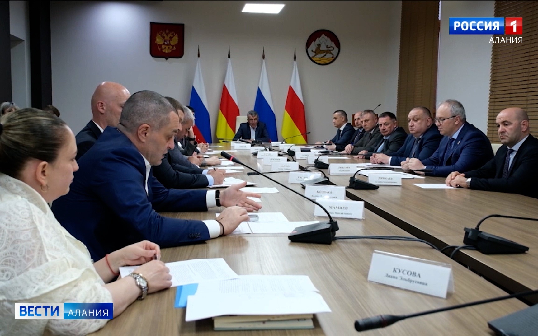 Сергей Меняйло провел совещание по вопросам жилищно-коммунального хозяйства