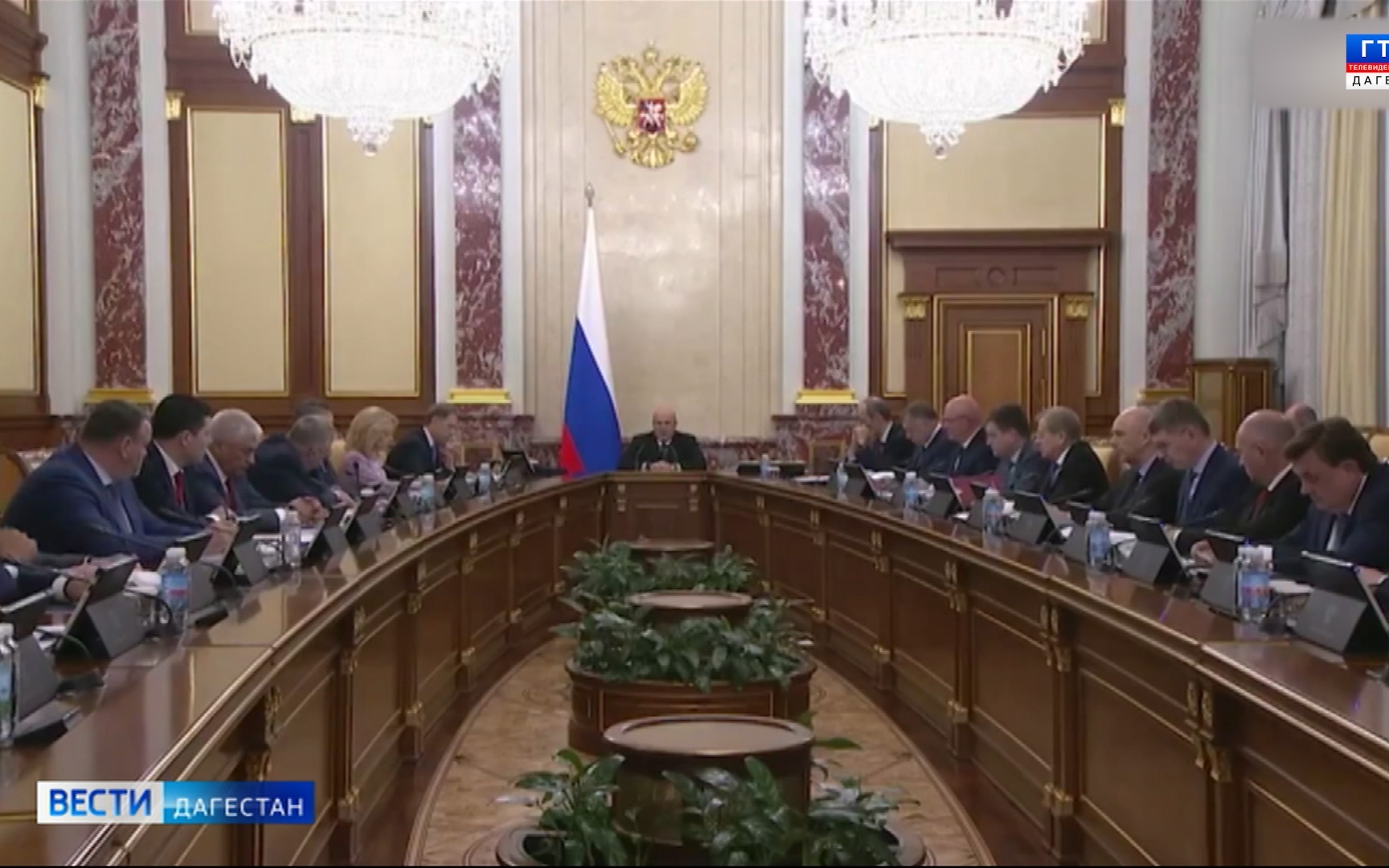 Правительство России спишет две трети задолженности по бюджетным кредитам 17 регионам