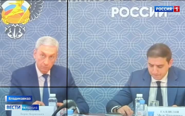 Определен механизм проведения работ по реконструкции дворца спорта "Манеж"