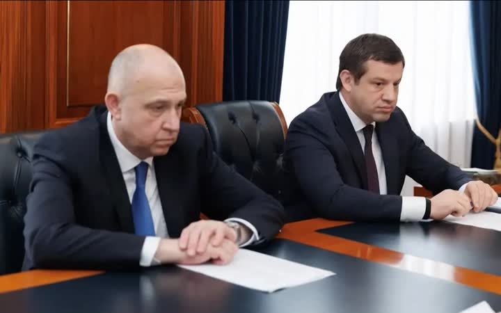 Глава Карачаево-Черкесии проконтролировал восстановление подшефного округа ЛНР