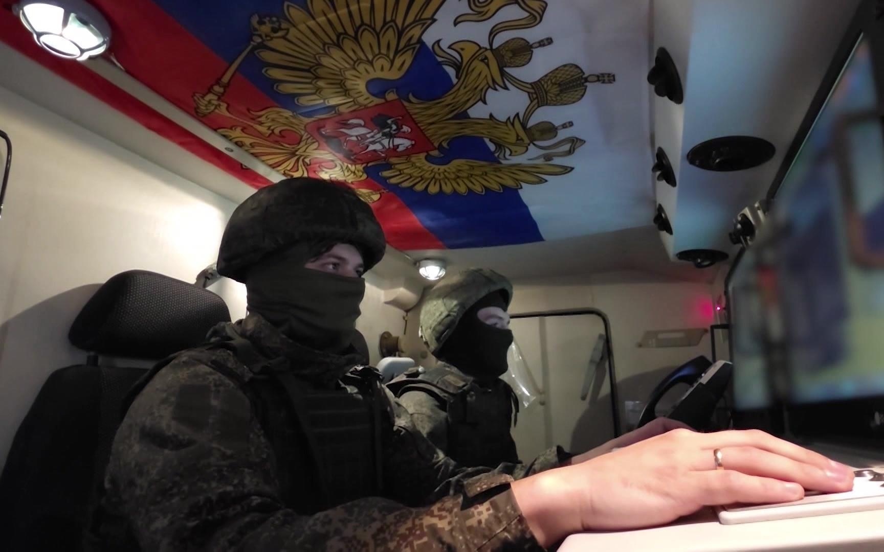 "Щит Отечества": российские специалисты зенитных ракетных войск отмечают профессиональный праздник на боевом посту