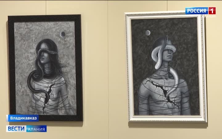 Персональная выставка Мадины Бигуловой «Ускользающая реальность» открылась во Владикавказе