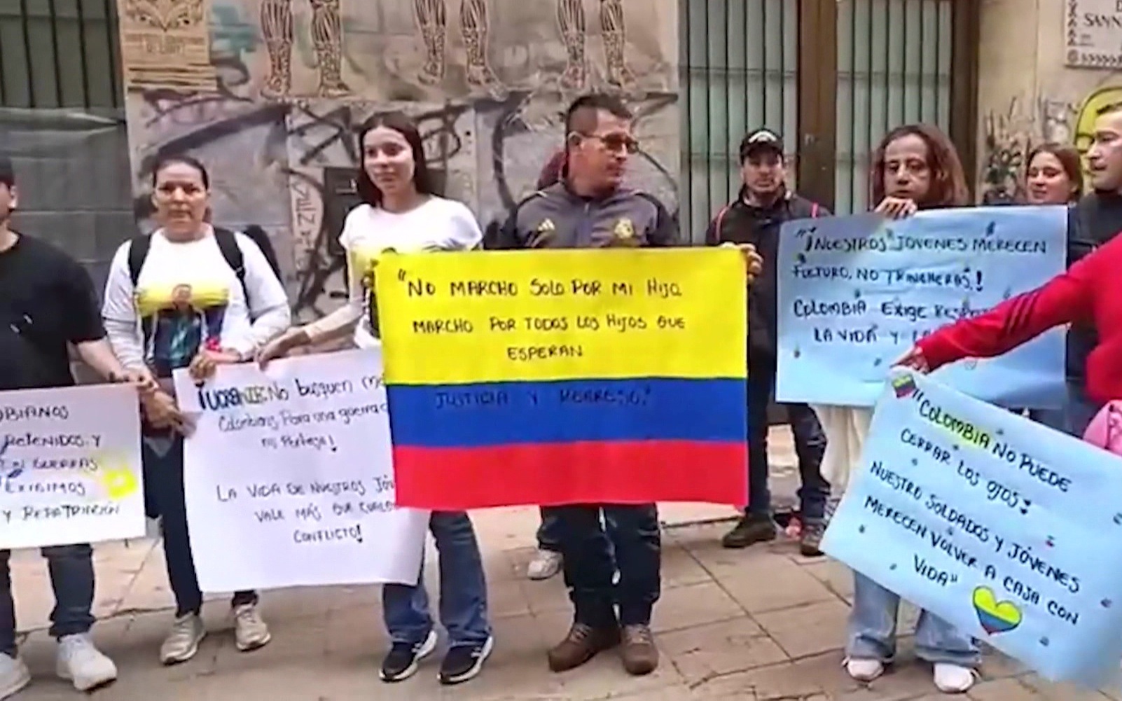 Колумбийские семьи требуют разобраться в судьбе своих бойцов в ВСУ