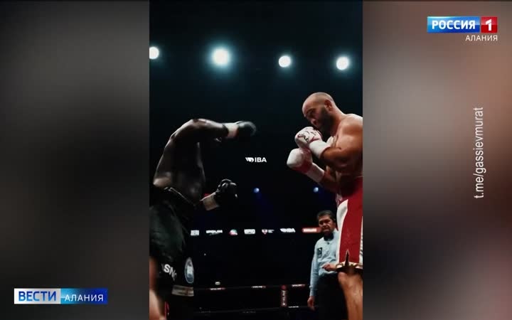 Мурат Гассиев защитил титул чемпиона WBA в супертяжелом весе