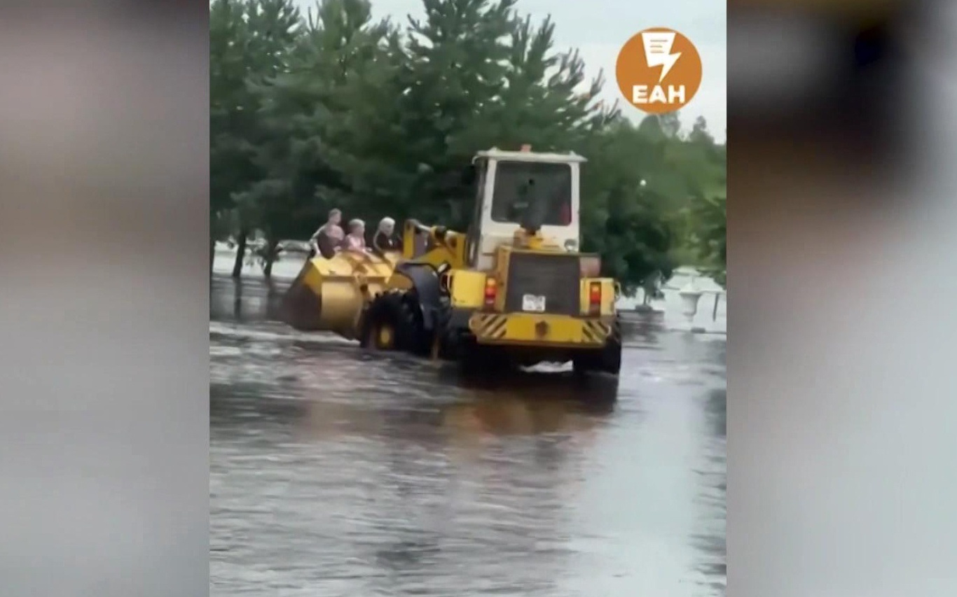 Мощные дожди будут лить в Забайкалье еще несколько дней на фоне рекордных осадков