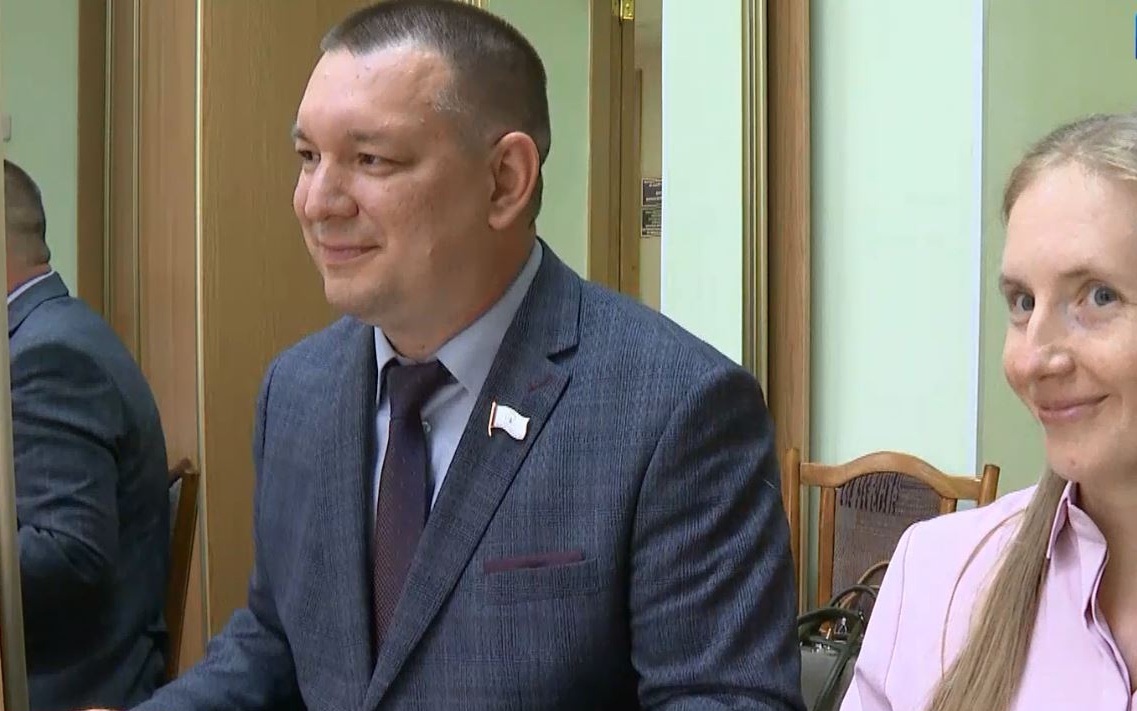 Избирком Марий Эл принял документы от кандидата в депутаты Алексея Шерстобитова