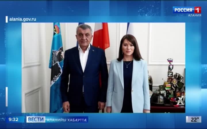 Сергей Меняйло фембæлд Цæгат Кавказы федералон университеты ректор, профессор Татьяна Шебзуховаимæ