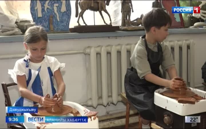 Керамикæйæ мигæнæнтæ аразын амоны Уæрæсейы нывгæнджыты Цæдисы уæнг Деметы Ибрагим