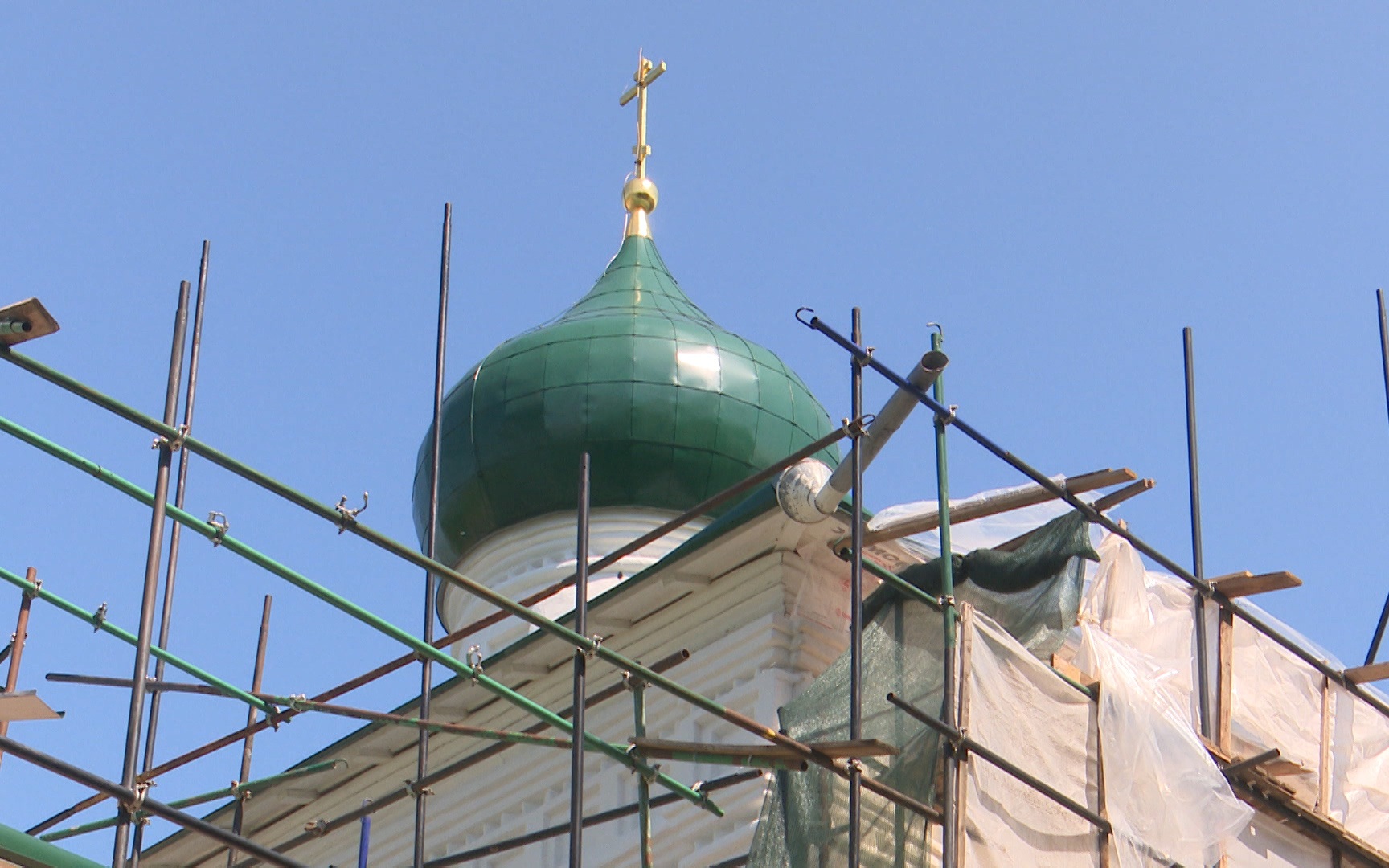 Электрозвонарь появился в Мирожском монастыре