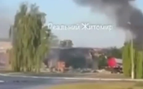 Армия России приступила к операции по охвату противника в Орехове