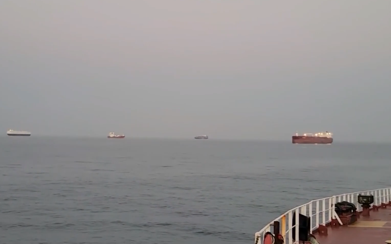 Хуситы вводят морскую блокаду Саудовской Аравии, нарушая судоходство через Баб-эль-Мандебский пролив