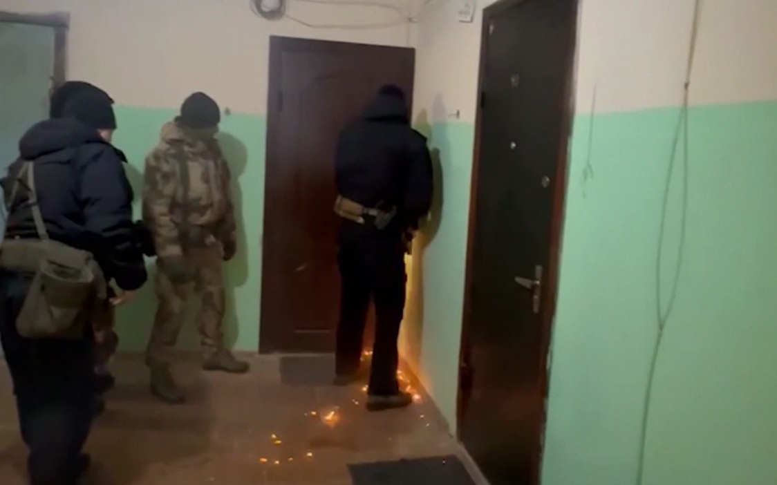 Масштабная спецоперация против крупных мошенников охватила пять регионов России от Подмосковья до ДНР