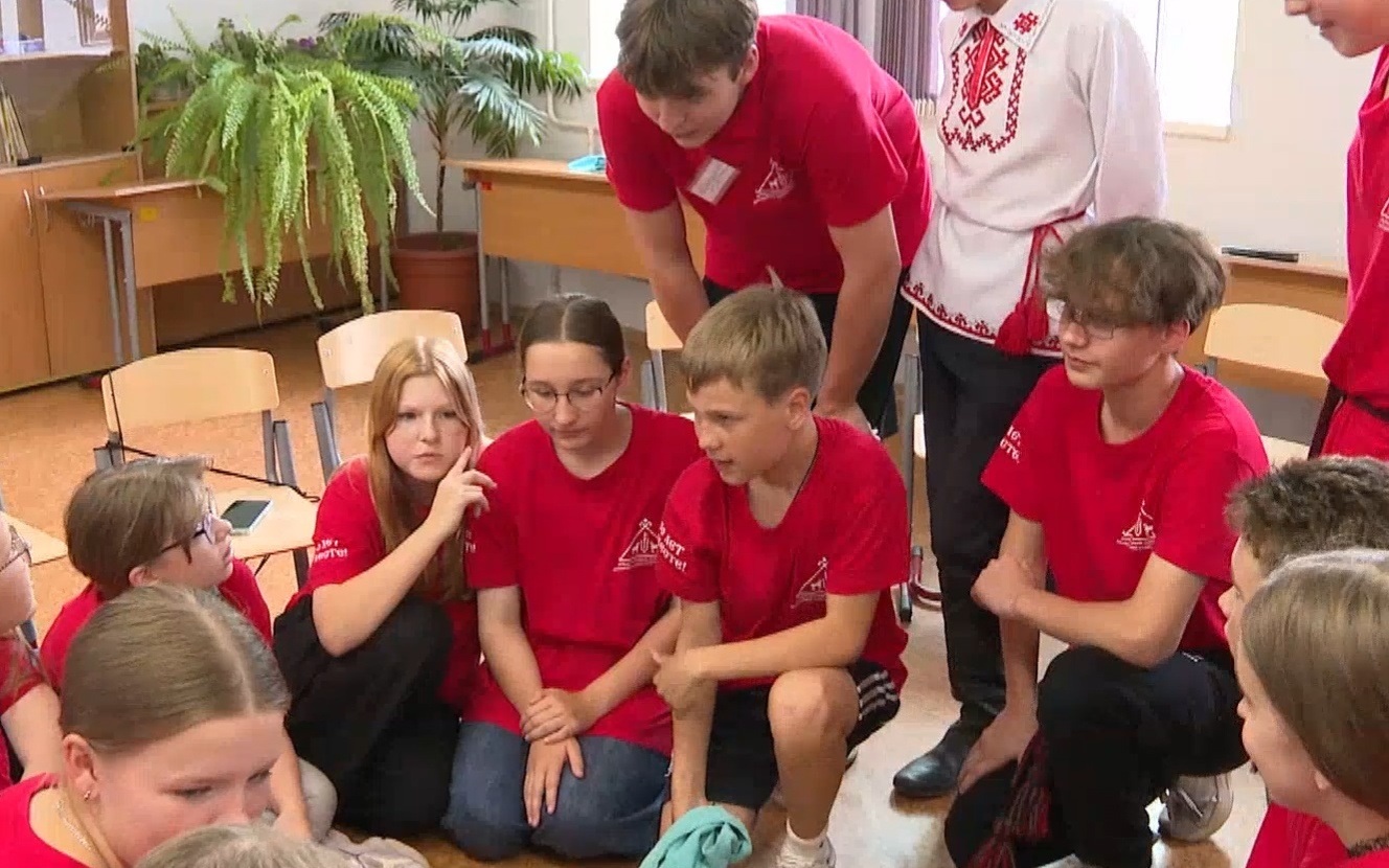 XXX Международный слёт детей и молодёжи финно-угорских народов завершил свою работу в Йошкар-Оле