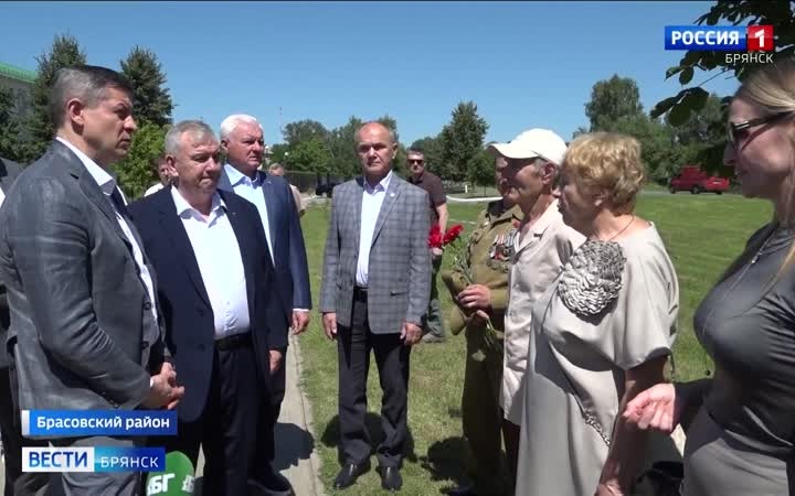 Егор Ковальчук посетил Навлинский и Брасовский районы в рамках рабочей поездки