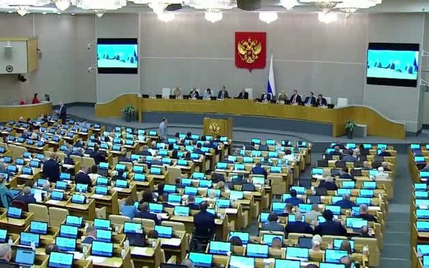 Госдума приняла поправки для стабилизации топливного рынка