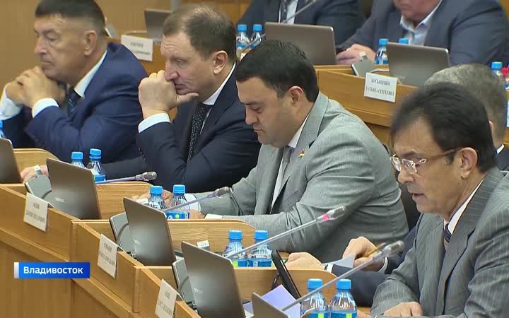 Меры поддержки получат и приморские мастера или ремесленники