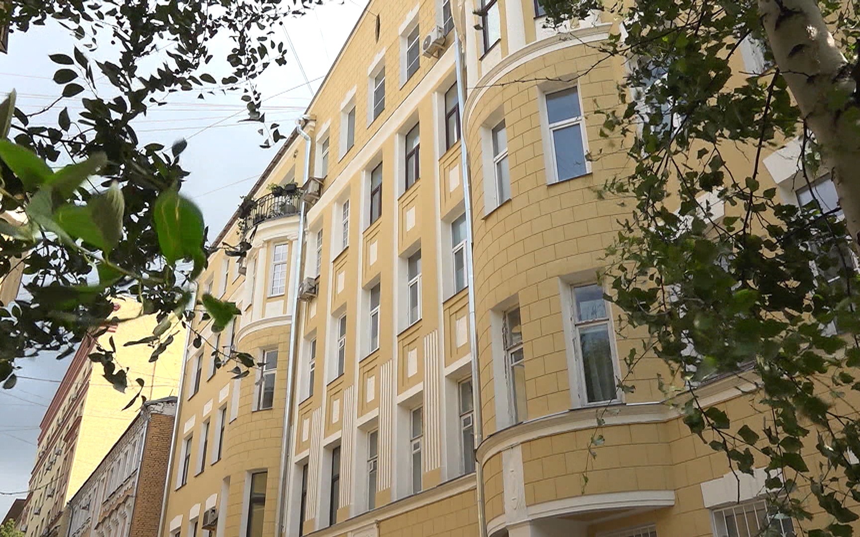 Реставрация исторических зданий в Москве вернула фасадам первоначальный облик