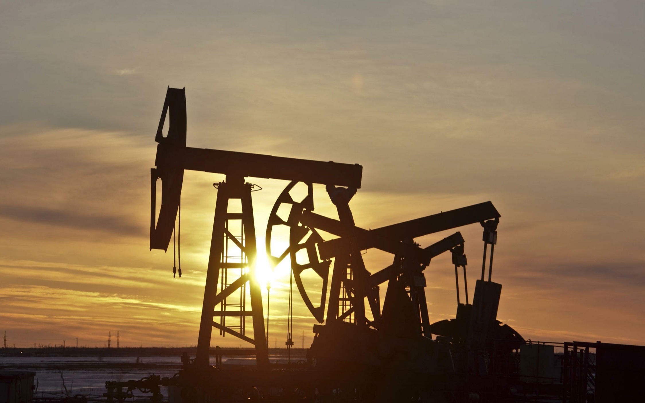 Цены на нефть растут пятую сессию подряд
