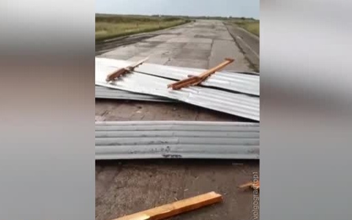 Гроза в Казани унесла жизнь человека, ураган опустошил Волгоградскую область