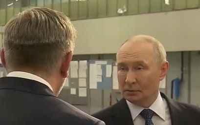 Авиационный прорыв в Иркутске: Владимиру Путину представили полностью импортозамещенный МС-21