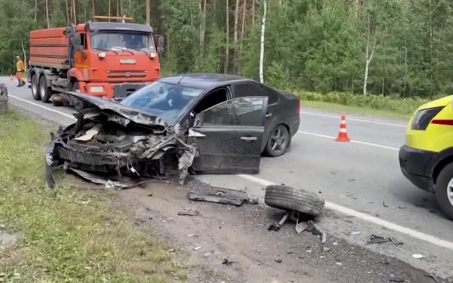В Татарстане автобус с детской хоккейной командой попал в аварию из за уснувшего водителя