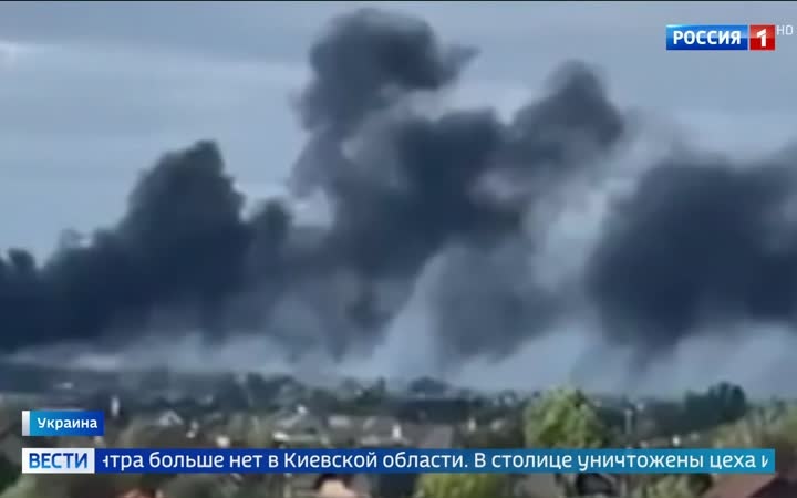 Взрывы в Хмельницком и Одессе: Россия наносит удары по ключевой инфраструктуре Украины
