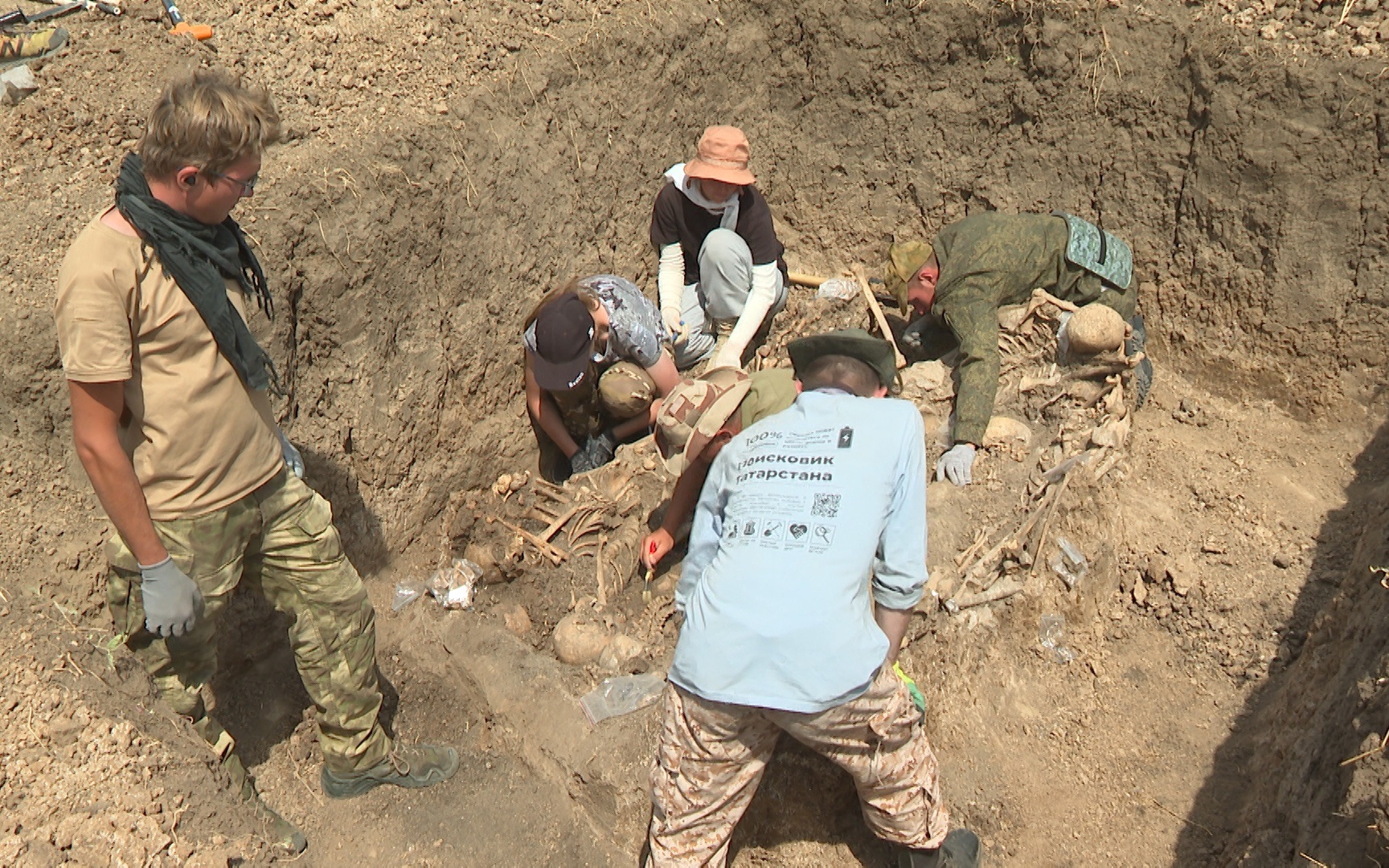 Останки более 130 человек обнаружили на месте бывшего немецкого лагеря под Волгоградом