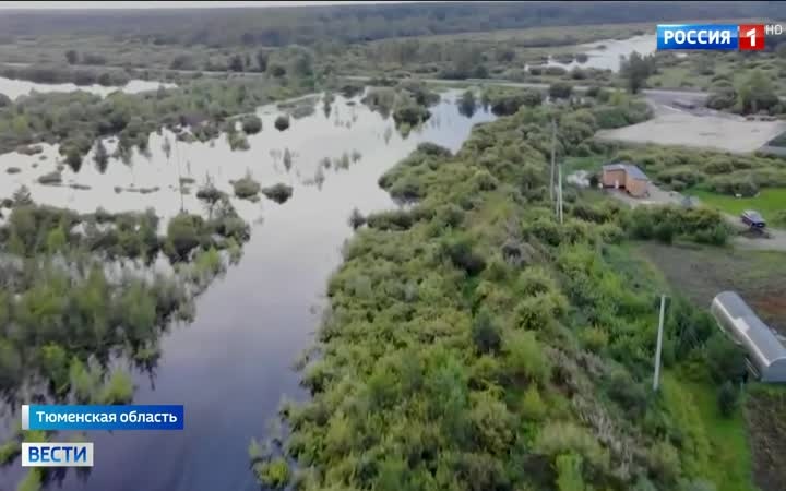 Яровский район готовится к половодью: деревня Мотуши укрепляет защитные сооружения от реки Туры
