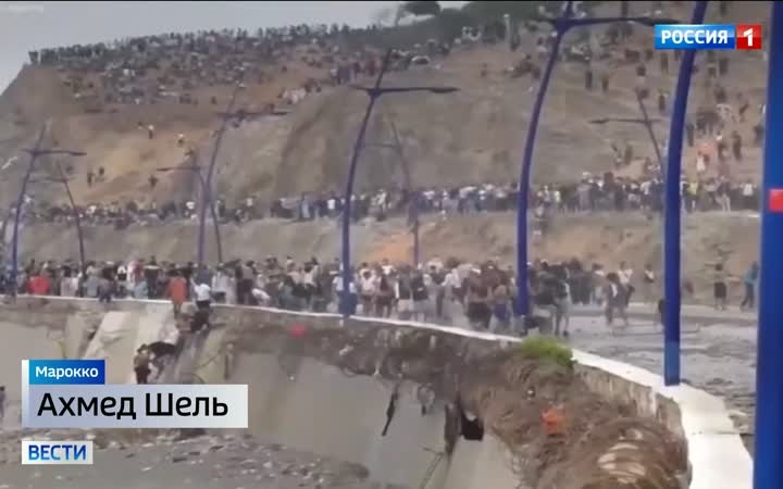 Власти Испании пытаются срочно взять под контроль ситуацию в Сеуте