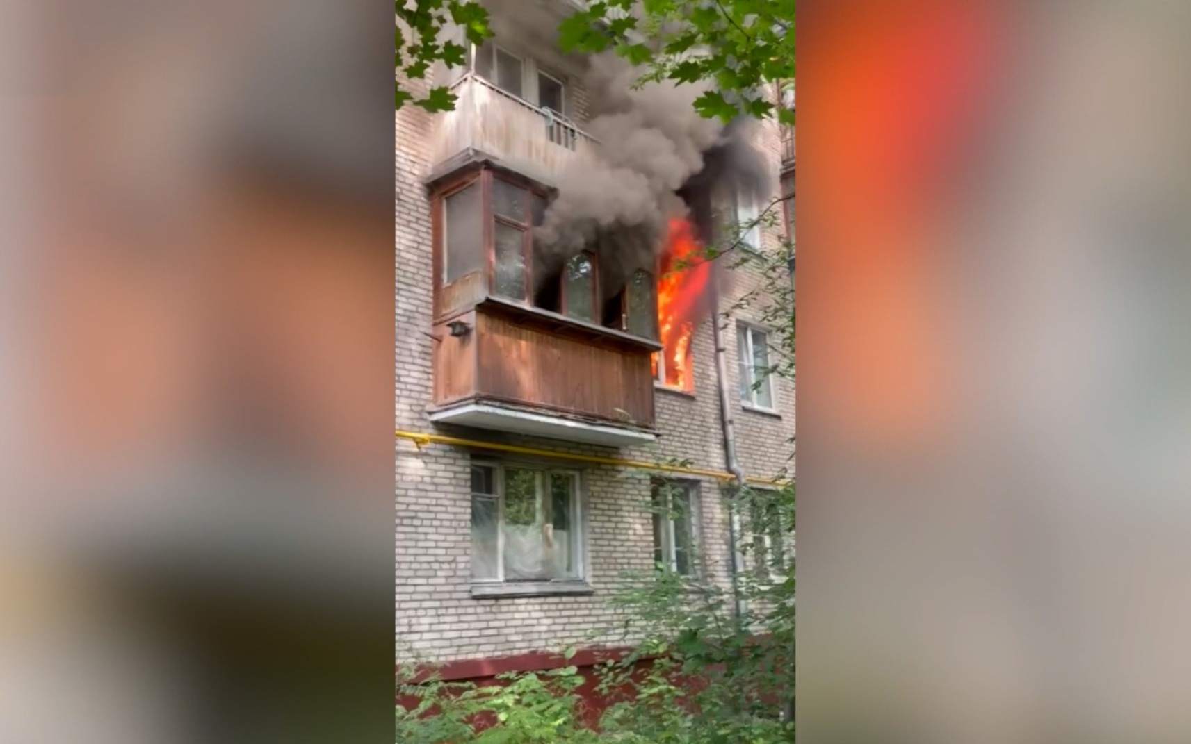 "Пусть не достанется никому": пенсионерка подожгла квартиру во время выселения