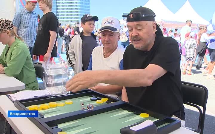 Спорт без границ: во Владивостоке отметили День физкультурника