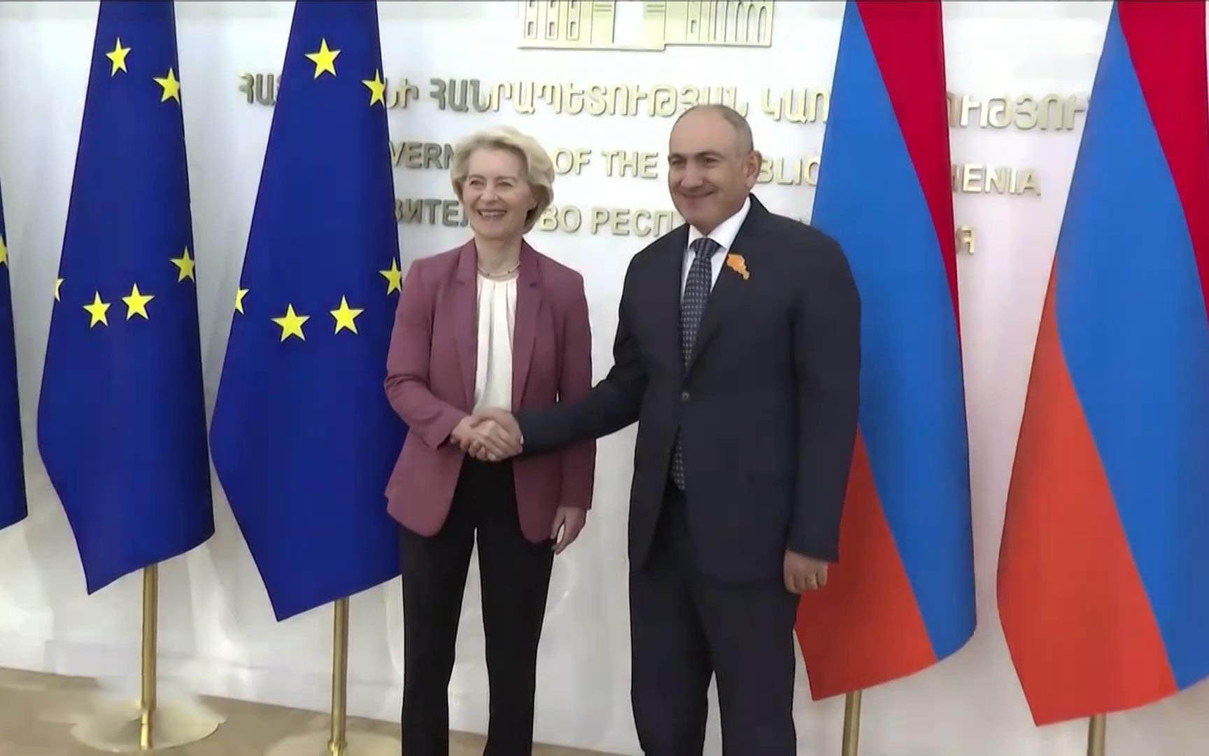 Армения на перепутье: ЕАЭС или Евросоюз? Трагедия в Архипо-Осиповке обостряет выбор