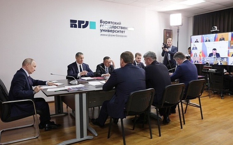Обновление системы перевозки пассажиров и будущее дальневосточных городов обсудили на заседании Госсовета