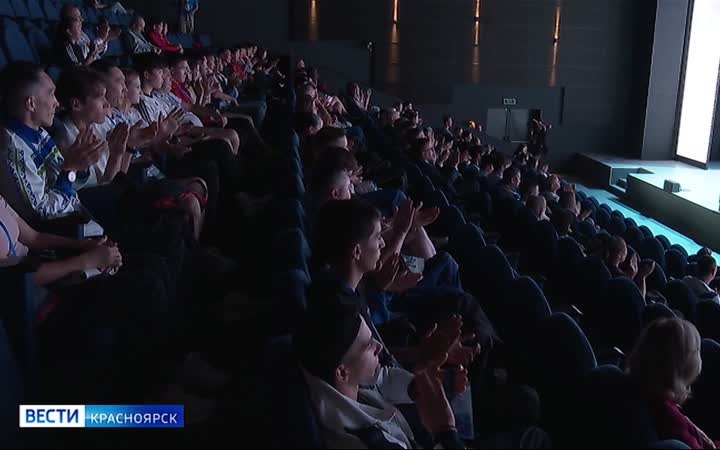 В Красноярске начался международный фестиваль по северному многоборью