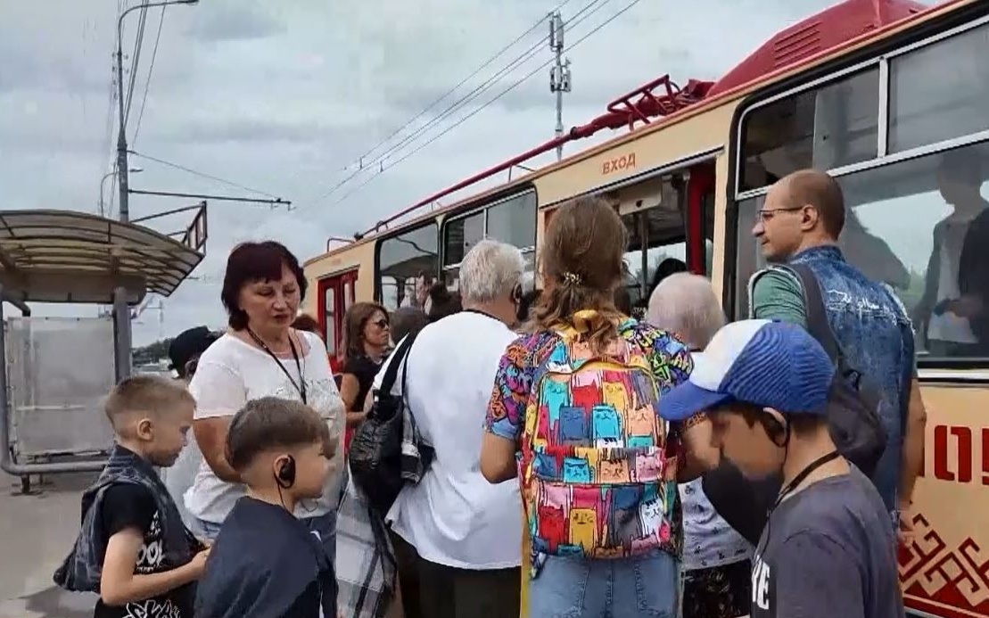 Экскурсии на ретро-троллейбусе по достопримечательностям Йошкар-Олы будут проводить каждые выходные