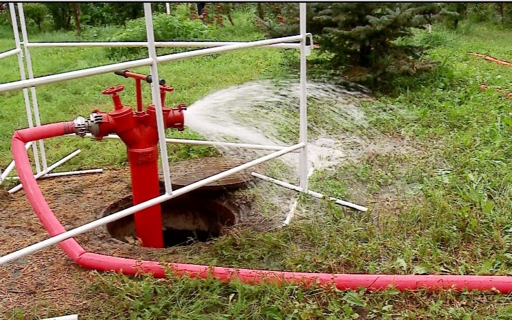 Промывка городского водопровода с целью устранения запаха началась в Тюмени